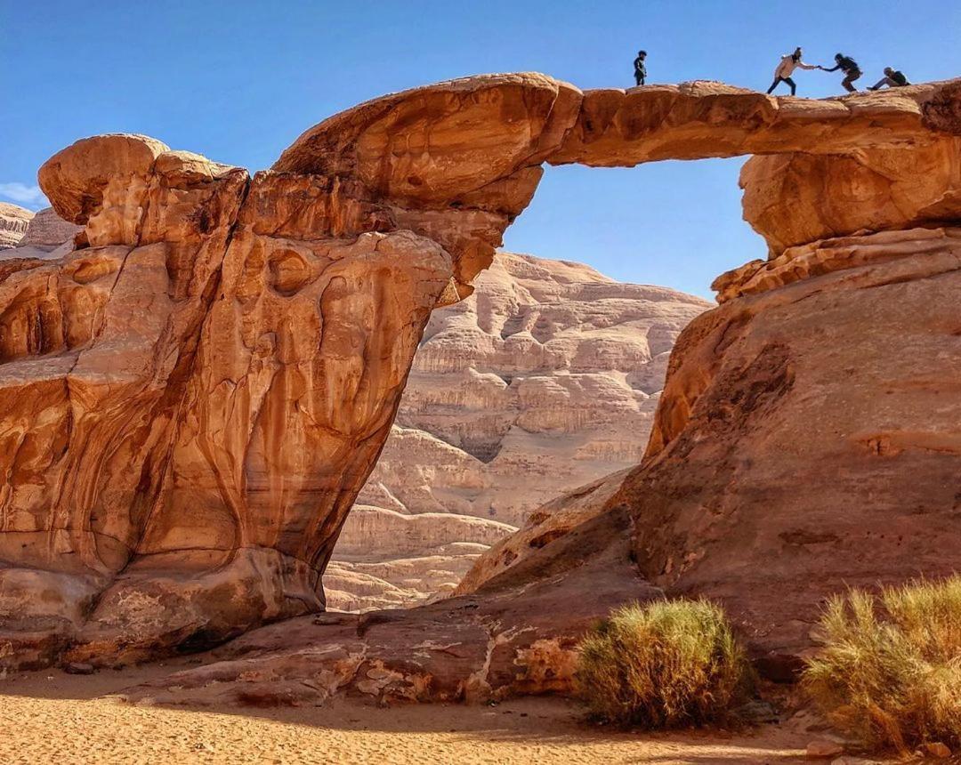 Moon City Camp Wadi Rum Buitenkant foto
