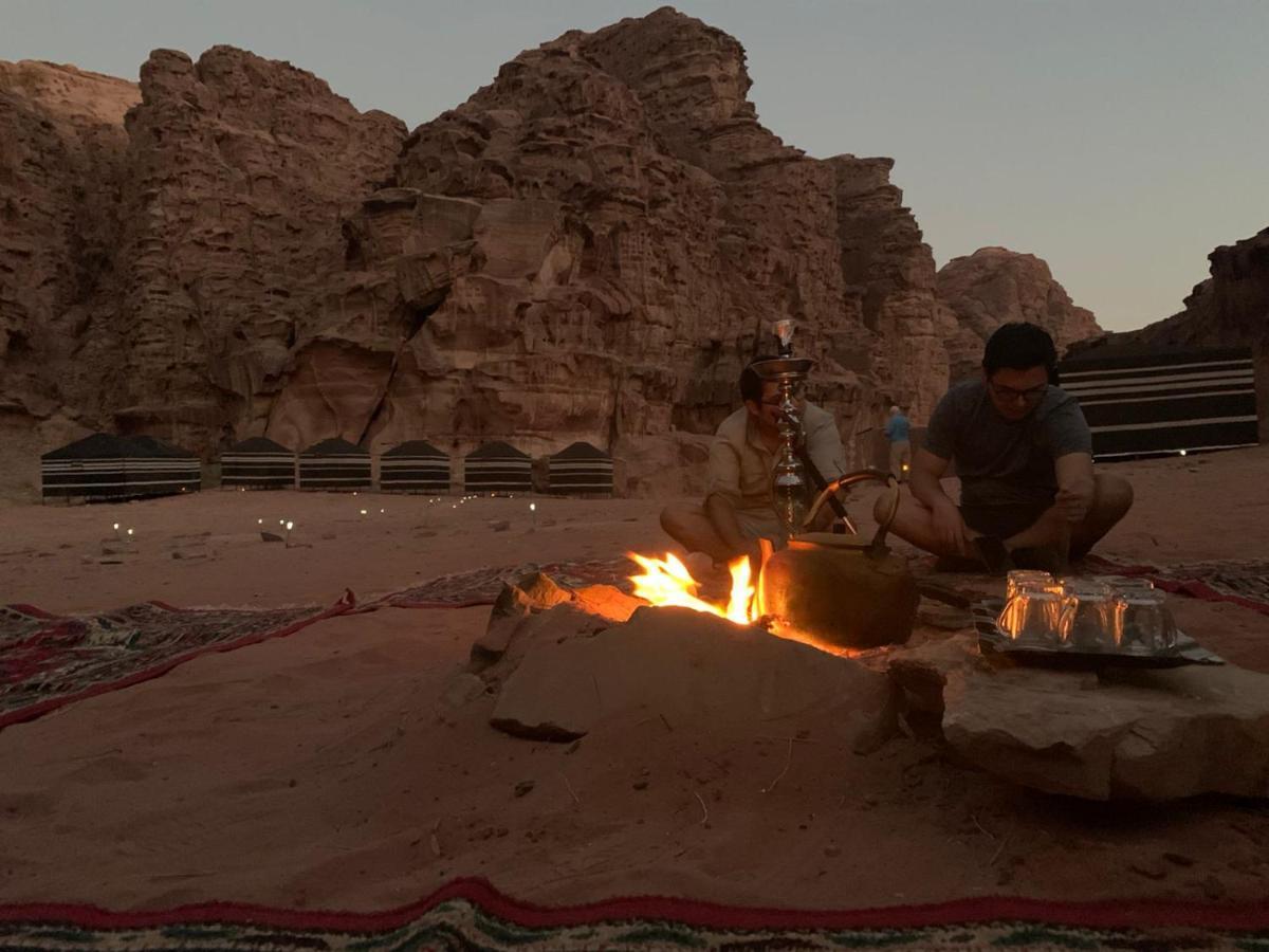 Moon City Camp Wadi Rum Buitenkant foto