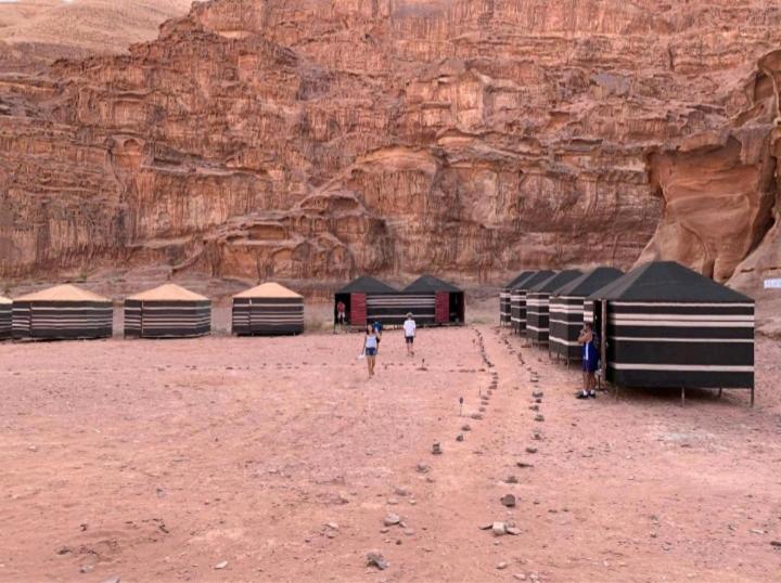 Moon City Camp Wadi Rum Buitenkant foto