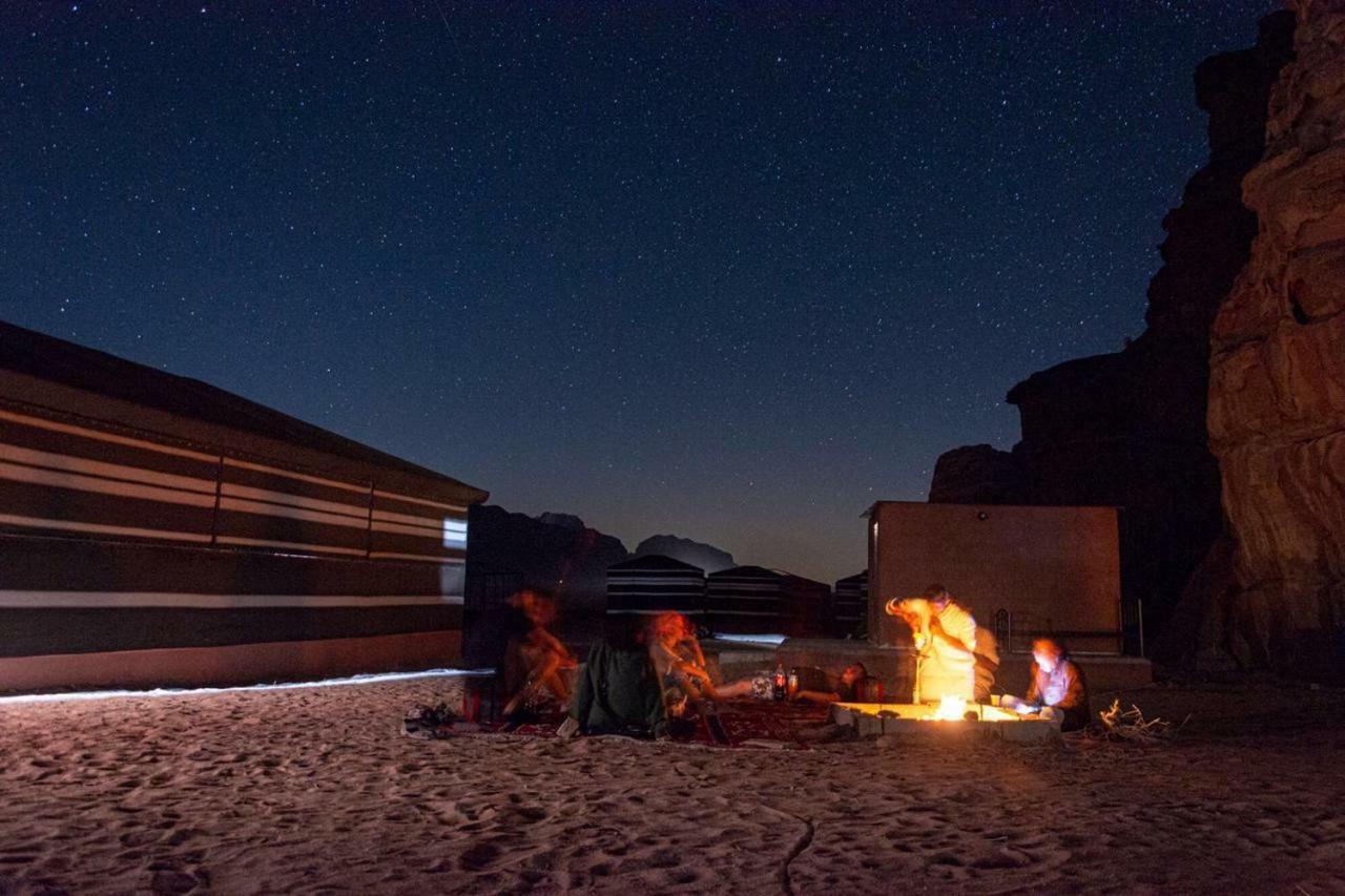 Moon City Camp Wadi Rum Buitenkant foto